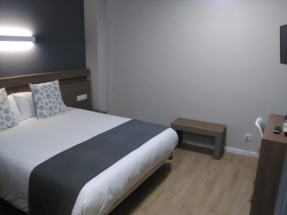 Hotel Alda Estacion Pontevedra Eksteriør billede